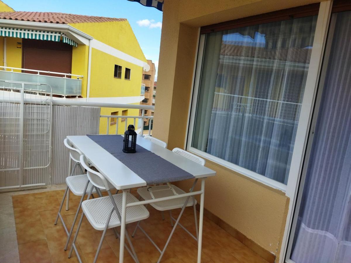 Cambrils Beach Apartment Exterior photo